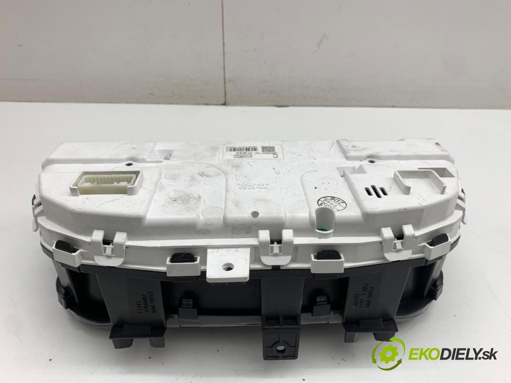 MITSUBISHI OUTLANDER II SUV 2010 130 kW 2.2 DI-D 4WD 2268 Prístrojovka 8100B622 (Prístrojová doska)