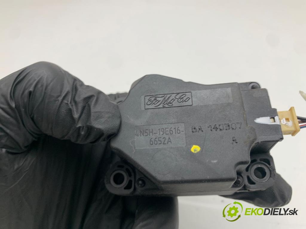 VOLVO V40 liftback 2014 110 kW D3 1984 Motor kúrenia 4N5H-19E616-BA