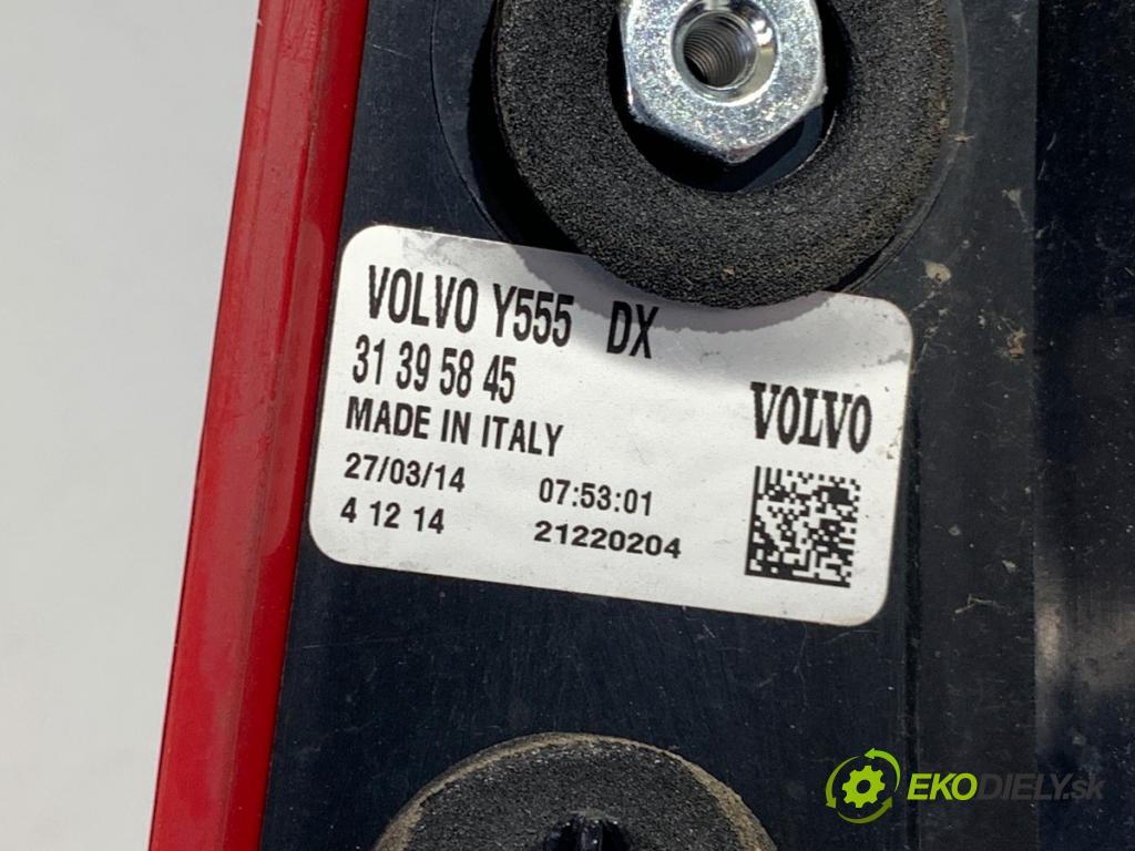 VOLVO V40 liftback 2014 110 kW D3 1984 Svetlo pravy zad 31395845
