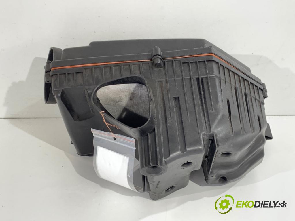 VOLVO XC60 I SUV 2016 140 kW D4 AWD 2400 Obal filtra vzduchu 31370671 (Obal vzduchového filtra)