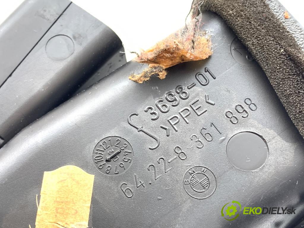 BMW E46 sedan 2002 85 kW 318 d 1951 mří topení pravý přední část 8361898