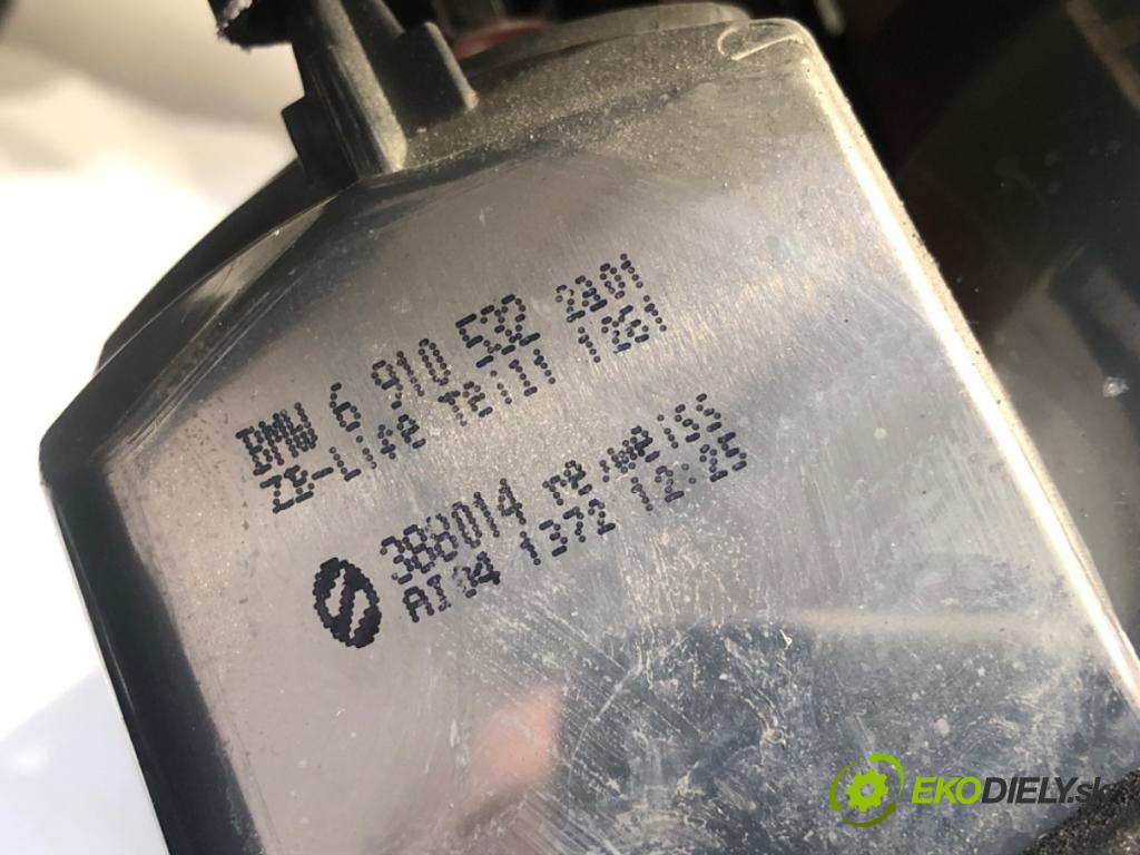 BMW E46 sedan 2002 85 kW 318 d 1951 světlo pravý zadní část 6910532