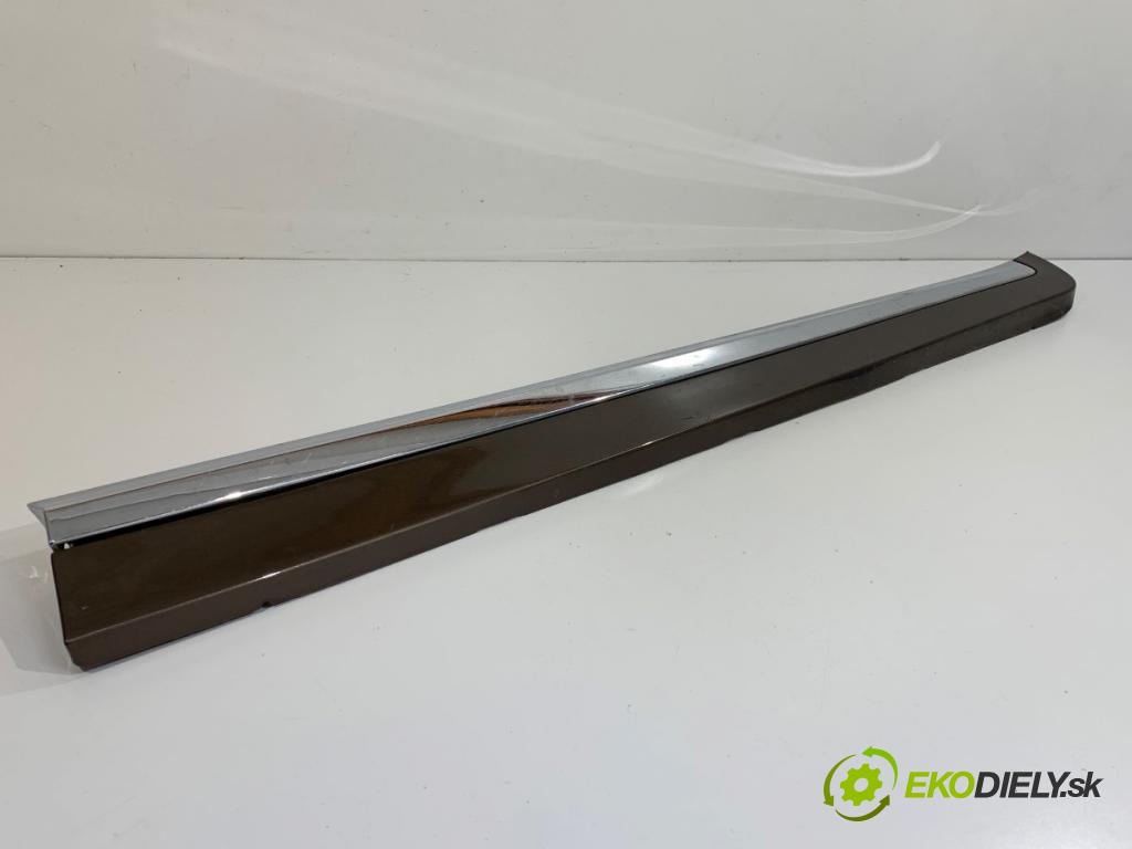 VOLVO XC60 I SUV 2016 140 kW D4 AWD 2400 lišta dveře pravý přední část 31333817