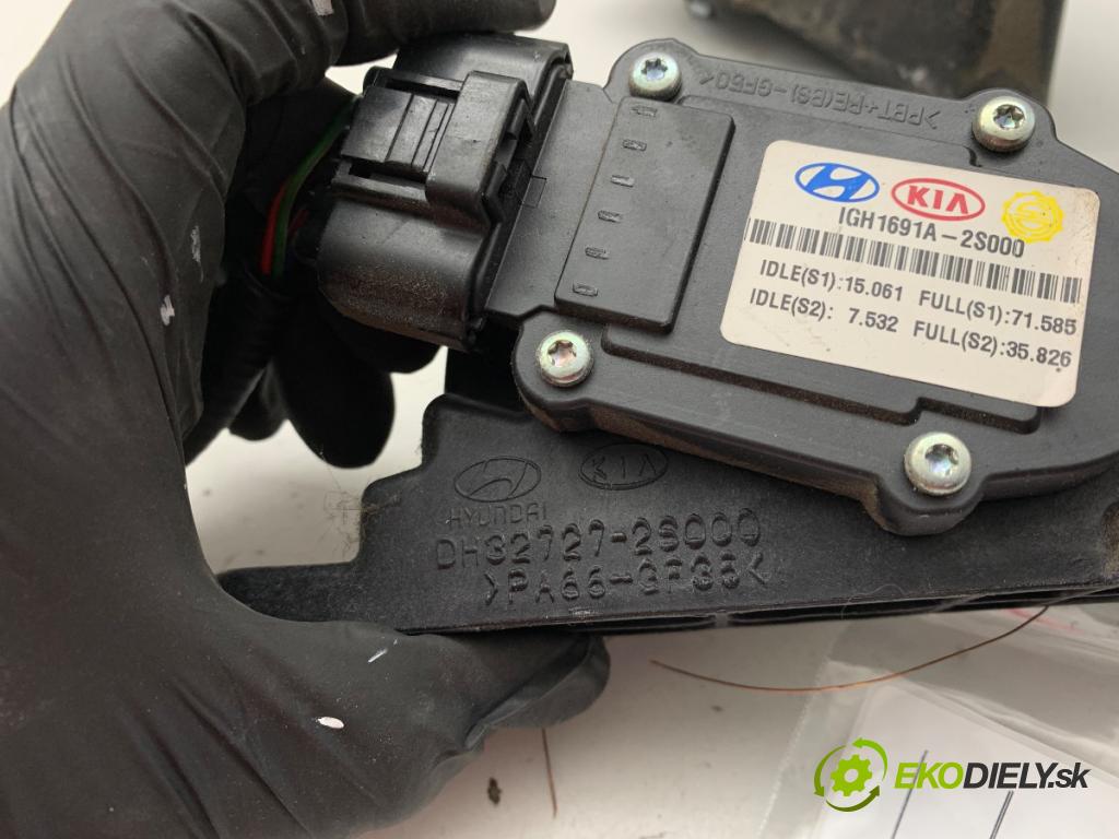 KIA SPORTAGE III SUV 2013 99 kW 1.6 GDI 1591 Potenciometer plynu 32726-2S000 (Potenciometer plynového pedálu)