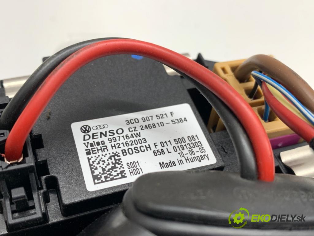 AUDI A3 8P liftback 2010 92 kW 1.4 TFSI 1390 ventilátor kúrenia 3C1820015G