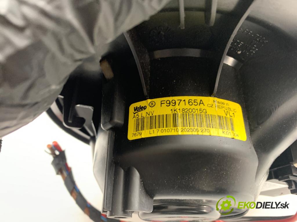 AUDI A3 8P liftback 2010 92 kW 1.4 TFSI 1390 ventilátor kúrenia 3C1820015G