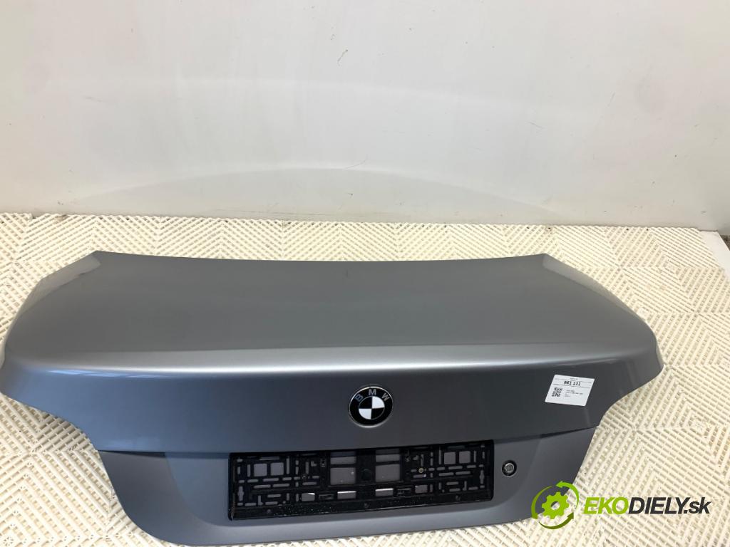 BMW E60 sedan 2005 160 kW 525 i 2996 kapota zad