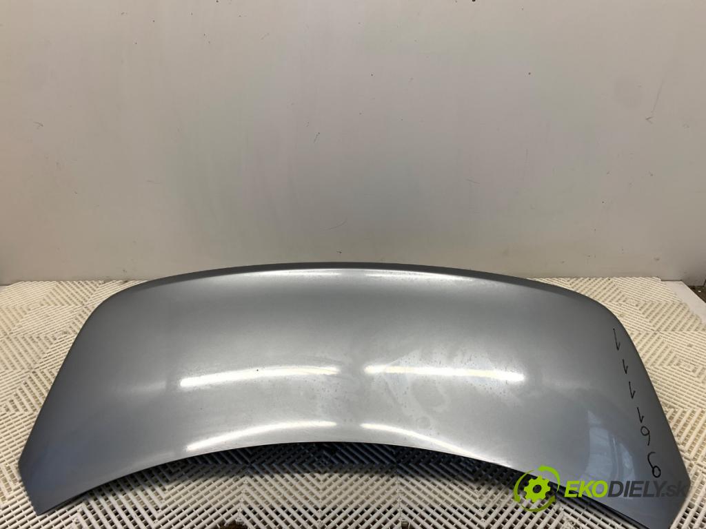 BMW E60 sedan 2005 160 kW 525 i 2996 kapota zad
