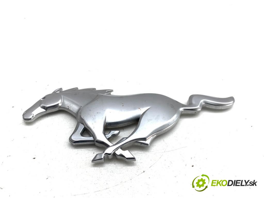 FORD USA MUSTANG coupe coupe 2023 235 kW 2.3 EcoBoost (P8T) 2261 Znak predný PR3B8A224