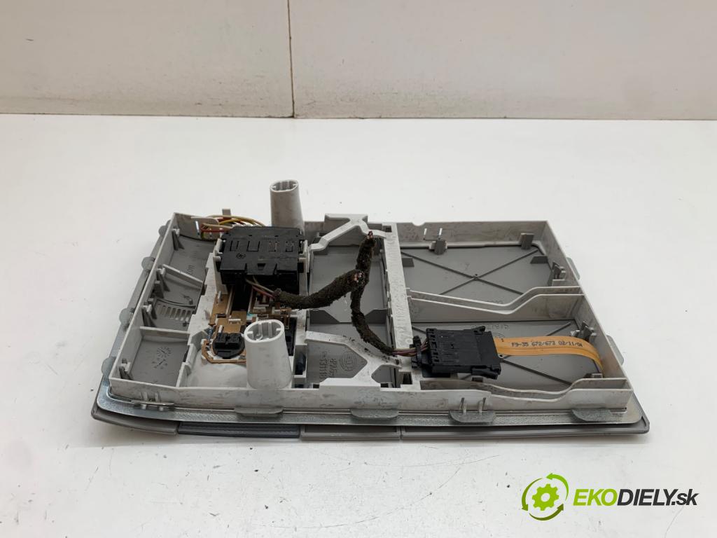 OPEL ASTRA H liftback 2005 77 kW 1.6 (L48) 1598 Svetlo stropné 13112203
