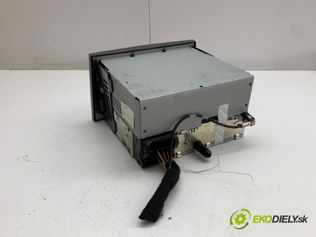 OPEL ASTRA H liftback 2005 77 kW 1.6 (L48) 1598 RADIO 13190856 (Audio zariadenie)