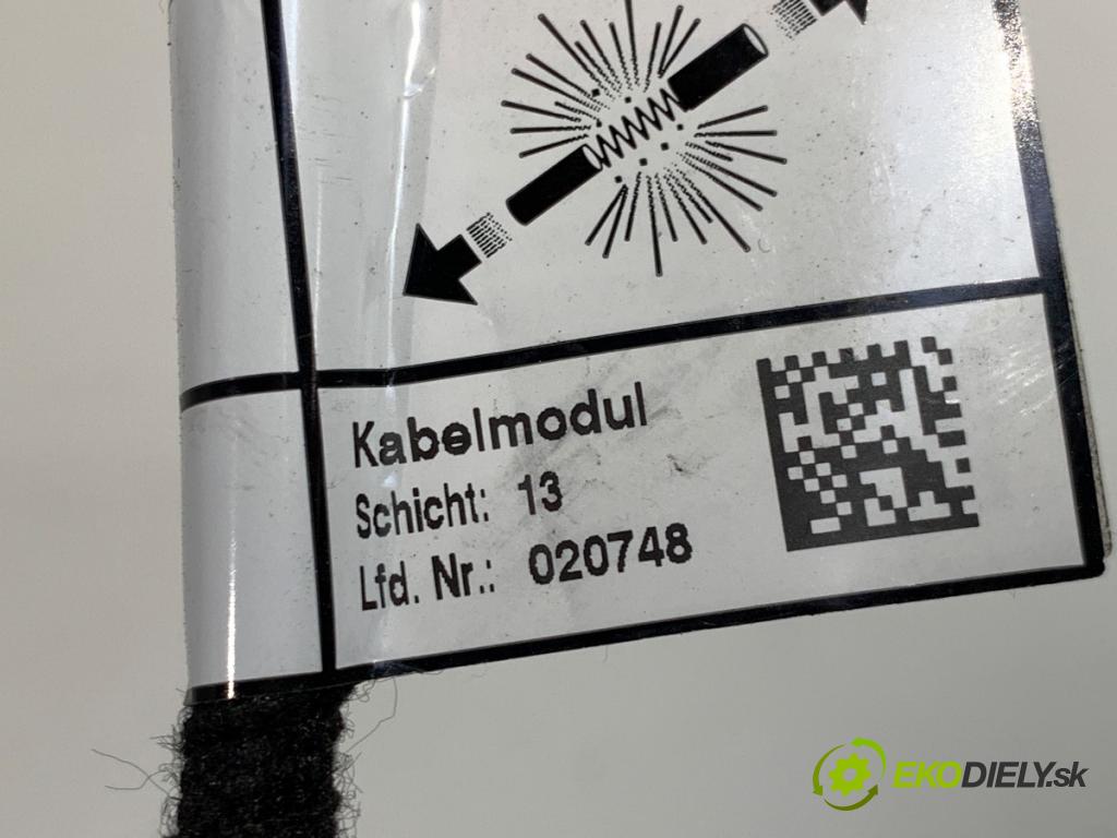 VOLVO XC60 I SUV 2016 140 kW D4 AWD 2400 teleskop dveří kufra 31457566