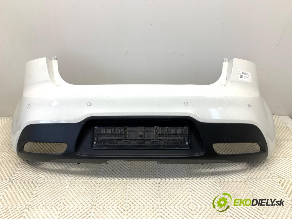 KIA RIO III liftback 2012 80 kW 1.4 CVVT 1396 Nárazník zad  (Kľučka dverí ostatné)