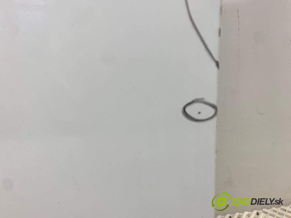 KIA RIO III liftback 2012 80 kW 1.4 CVVT 1396 dveře levý přední část UD