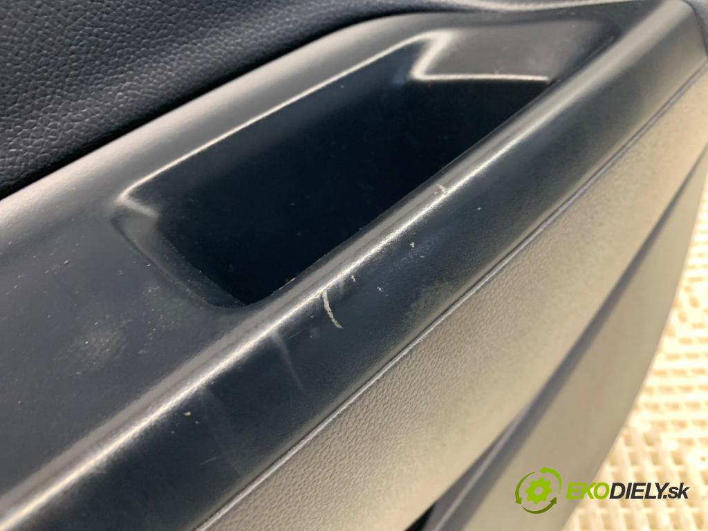 KIA RIO III liftback 2012 80 kW 1.4 CVVT 1396 čalúnenie Dvere pravy predný
