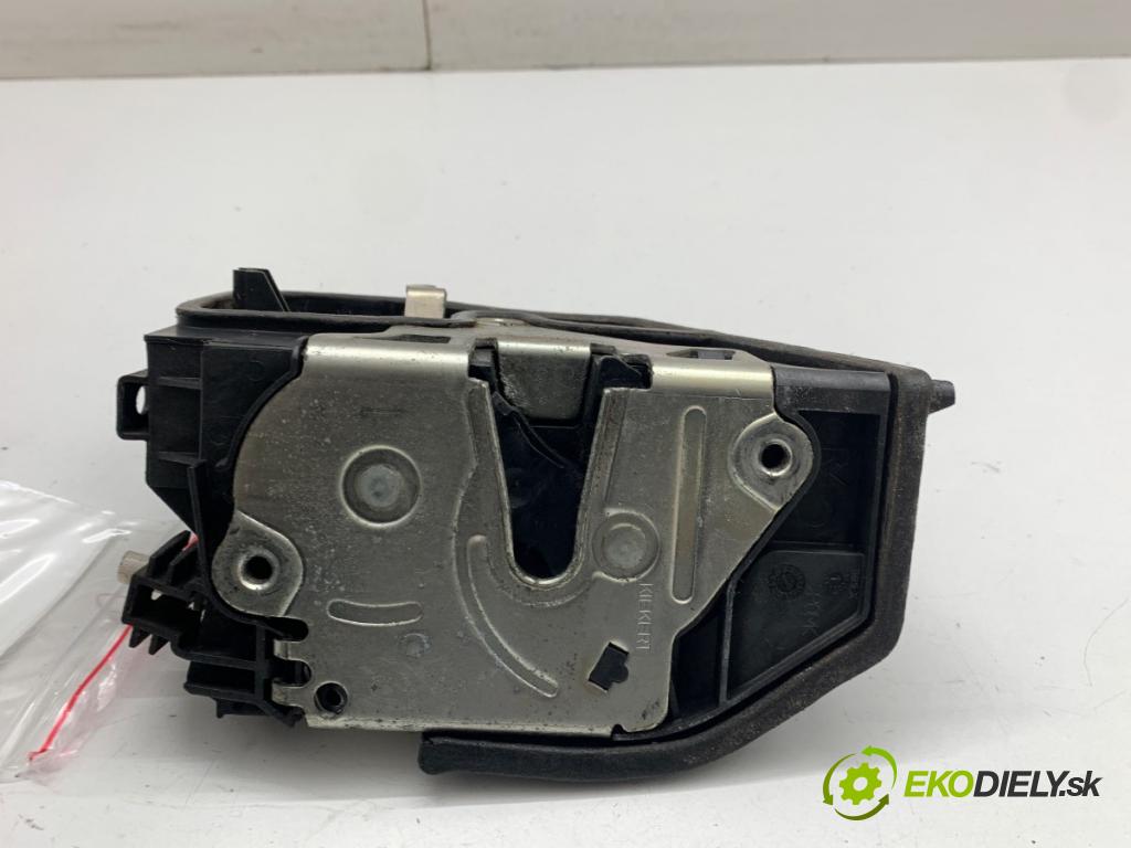 BMW E60 sedan 2005 160 kW 525 i 2996 zámok dveře pravý přední část 7167074