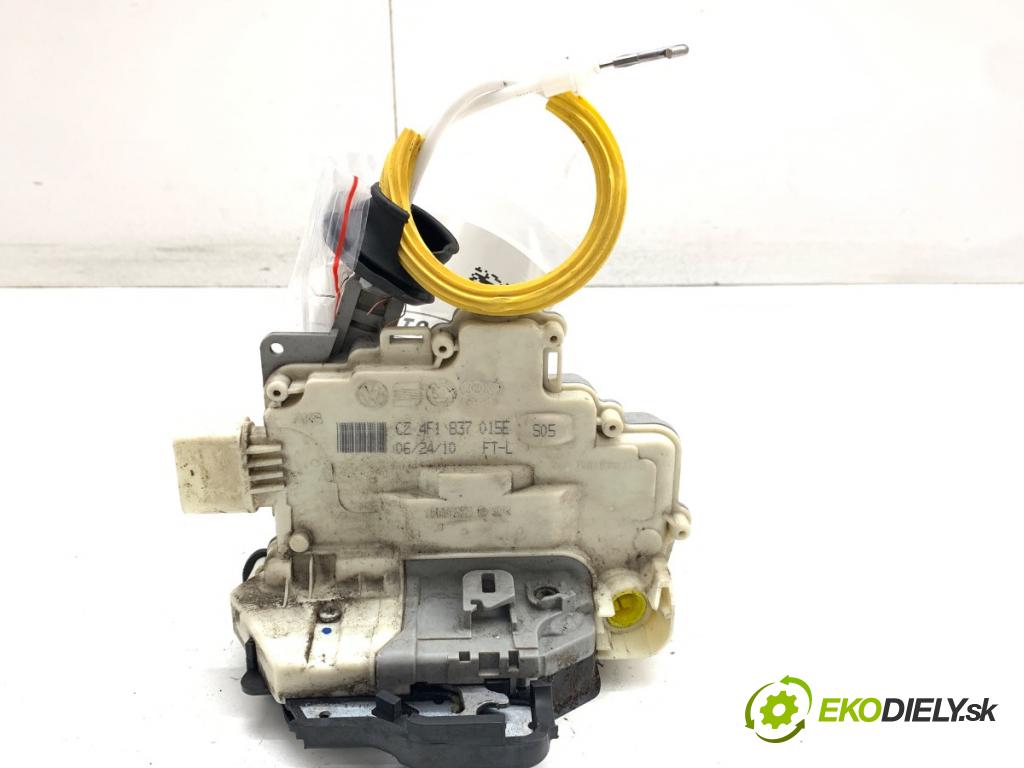 AUDI A3 8P liftback 2010 92 kW 1.4 TFSI 1390 zámok Dvere ľavy predný 4F1837015E