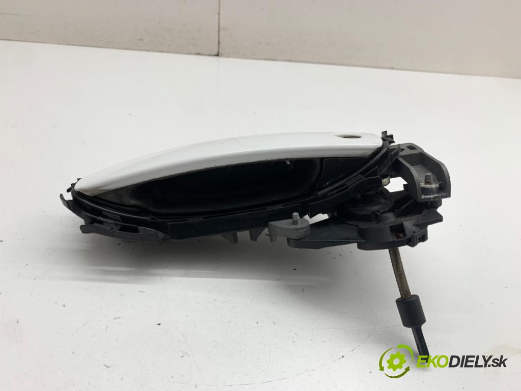 AUDI A3 8P liftback 2010 92 kW 1.4 TFSI 1390 Kľučka vonkajšia ľavy predný