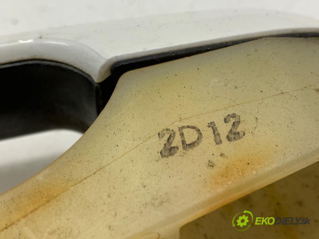 KIA RIO III liftback 2012 80 kW 1.4 CVVT 1396 Kľučka vonkajšia ľavy predný