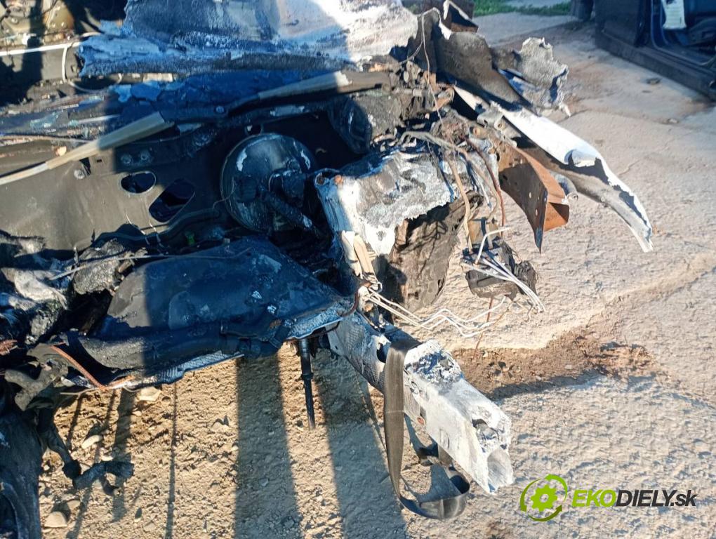 AUDI Q7 4M SUV 2021 170 kW 45 TDI Mild Hybrid quattro 2967 karoséria ČTVRŤÁK: Blatník prah strecha PODŁUŻNICA