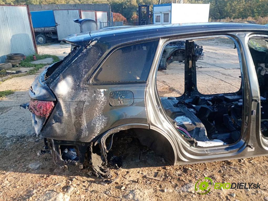 AUDI Q7 4M SUV 2021 170 kW 45 TDI Mild Hybrid quattro 2967 karoséria ČTVRŤÁK: Blatník prah strecha PODŁUŻNICA