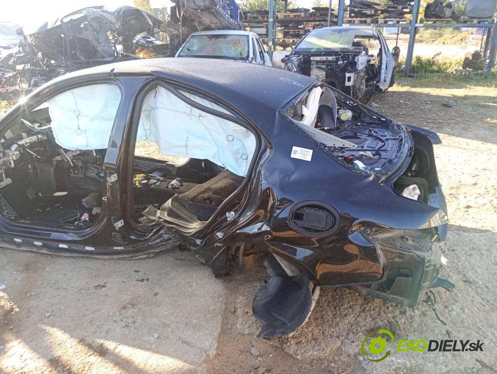 ALFA ROMEO GIULIA sedan 2016 147 kW 2.0 Super (952ABA25B) 1995 karoséria ČTVRŤÁK: Blatník prah strecha PODŁUŻNICA