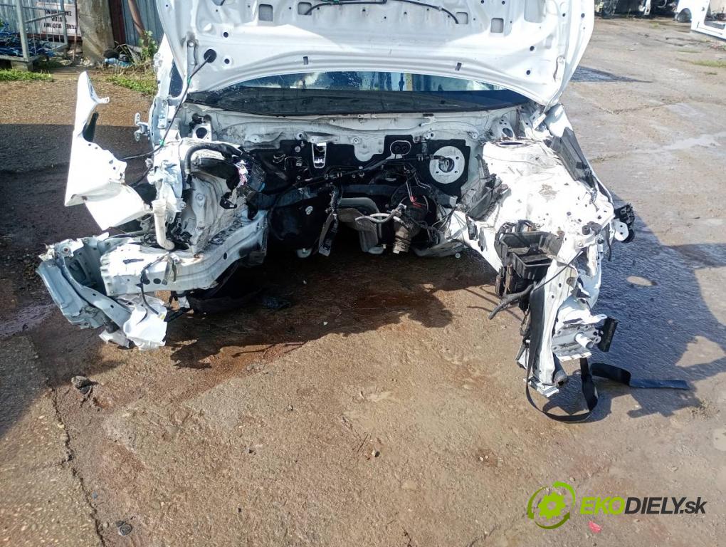 TOYOTA COROLLA E21 sedan 2020 72 kW 1.8 VVTi Hybrid (ZWE211, MZEA12) 1798 karoséria ČTVRŤÁK: Blatník prah strecha PODŁUŻNICA