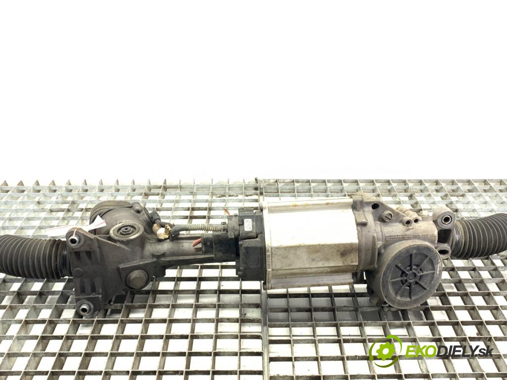 AUDI A3 8P liftback 2010 92 kW 1.4 TFSI 1390 riadenie volantu Riadenie 1K1423051ED