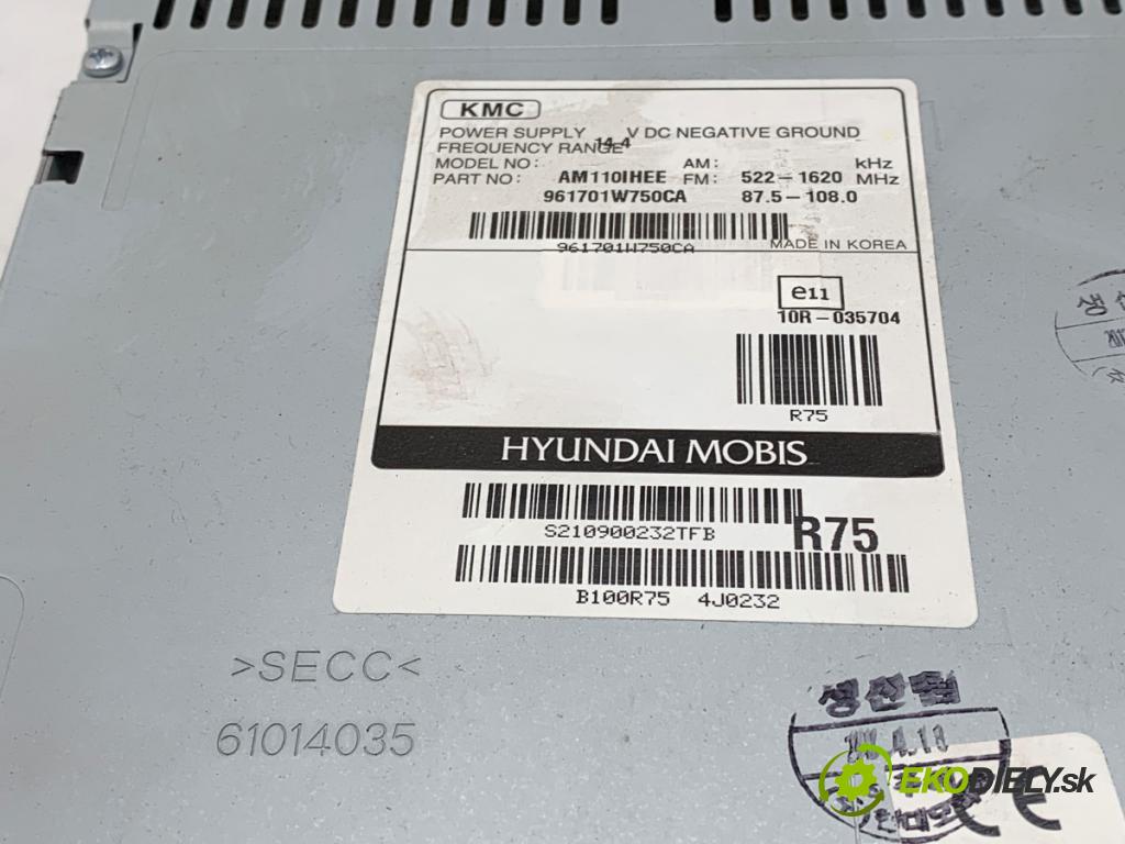 KIA RIO III liftback 2012 80 kW 1.4 CVVT 1396 RADIO 961701W750CA (Audio zariadenie)