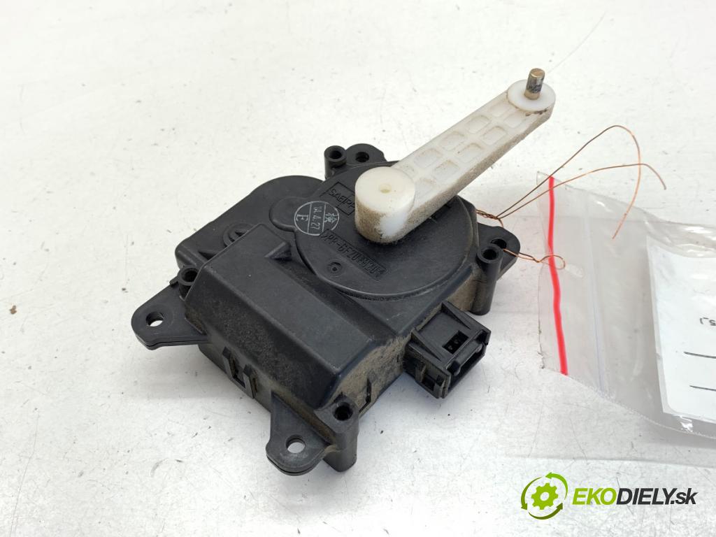TOYOTA AVENSIS T25 Kombi 2004 108 kW 2.0 (AZT250_) 1998 motor topení 063700-8680