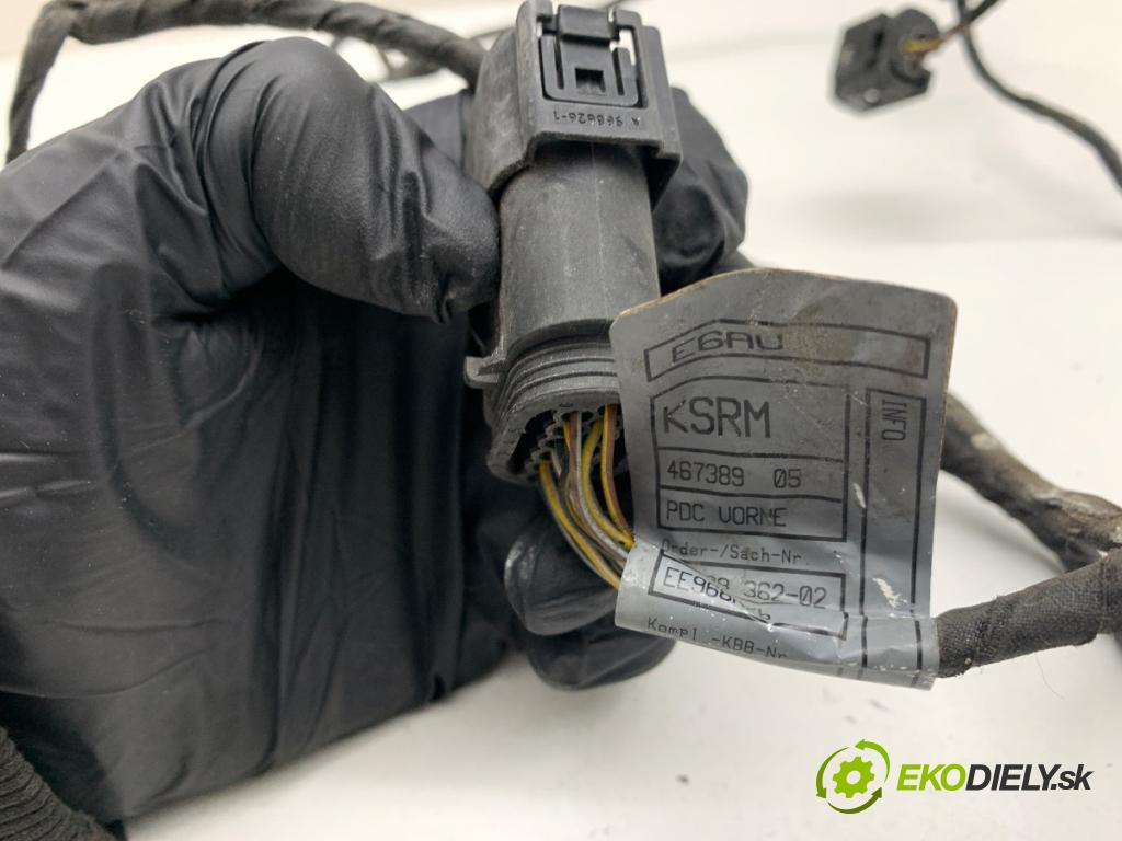 BMW E60 sedan 2005 160 kW 525 i 2996 káblovačka PDC přední část 6928361