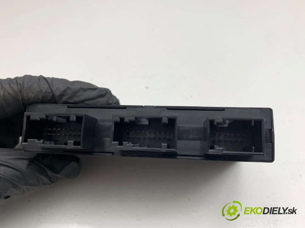 BMW E60 sedan 2005 160 kW 525 i 2996 Modul PDC 6978232 (Riadiaca jednotka ostatné)