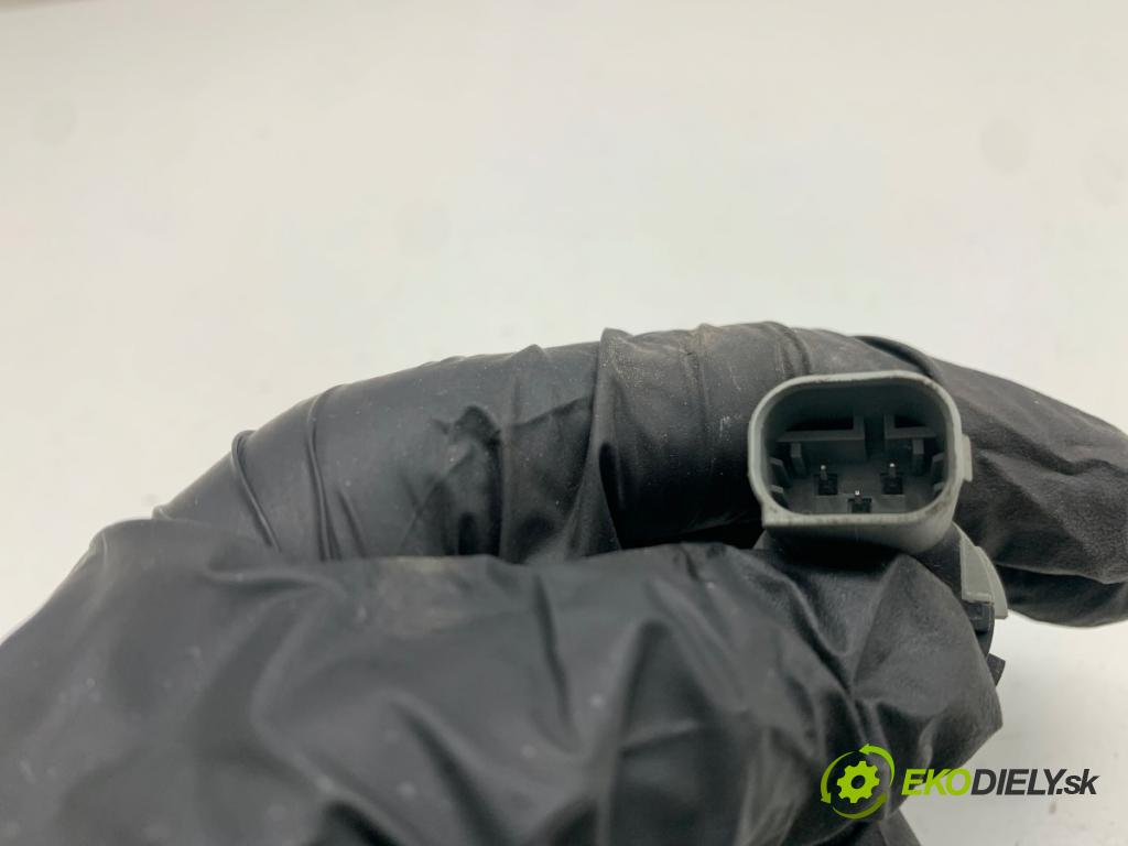 BMW E60 sedan 2005 160 kW 525 i 2996 Snímač PDC 6989112