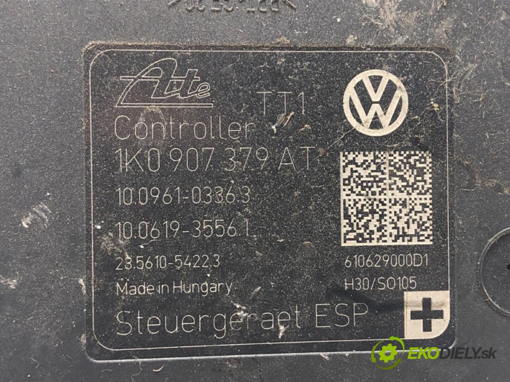 AUDI A3 8P liftback 2010 92 kW 1.4 TFSI 1390 Pumpa ABS 1K0907379AT (Pumpa ABS)