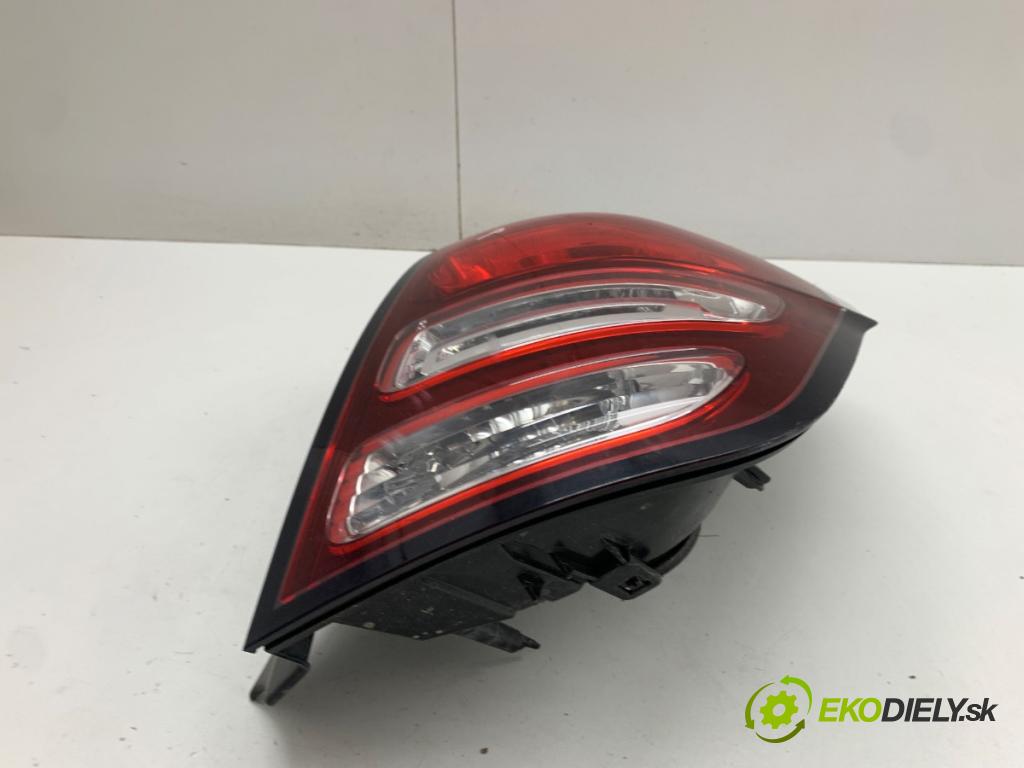 CITROEN C3 II liftback 2015 68 kW 1.6 HDi 1560 světlo pravý zadní část 9803928480