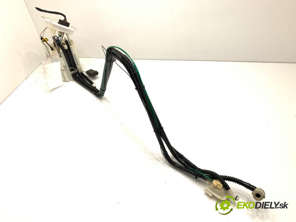BMW E60 sedan 2005 160 kW 525 i 2996 Pumpa paliva