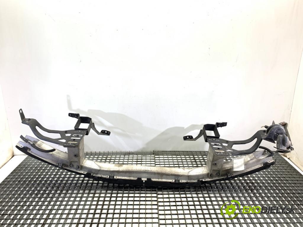 BMW E60 sedan 2005 160 kW 525 i 2996 výztuha nárazníka přední část 7148586 (Přední výztuha)