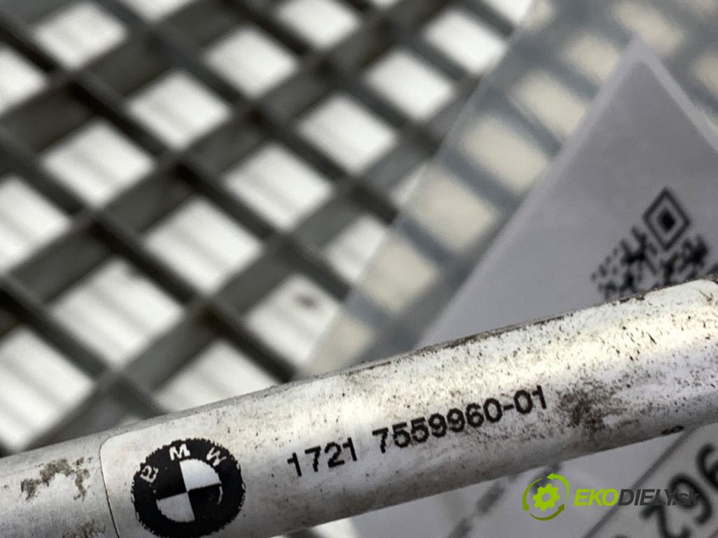 BMW E60 sedan 2005 160 kW 525 i 2996 chladič hadice servočerpadlo 7559960