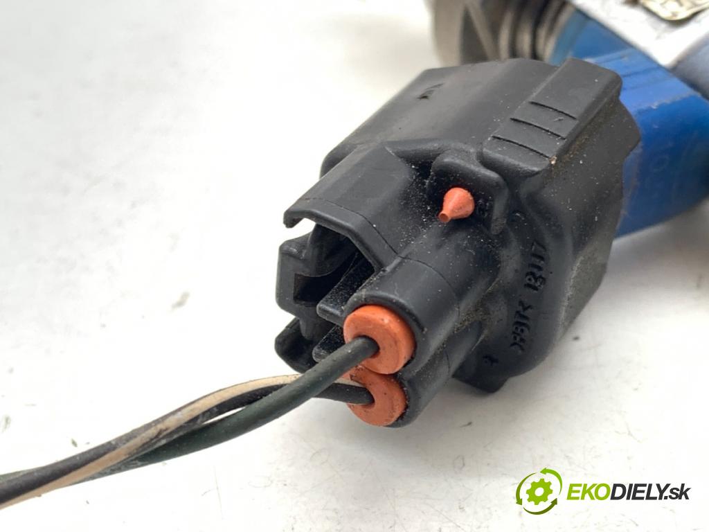 TOYOTA AVENSIS T25 Kombi 2004 108 kW 2.0 (AZT250_) 1998 vstřikovač 23250-28090