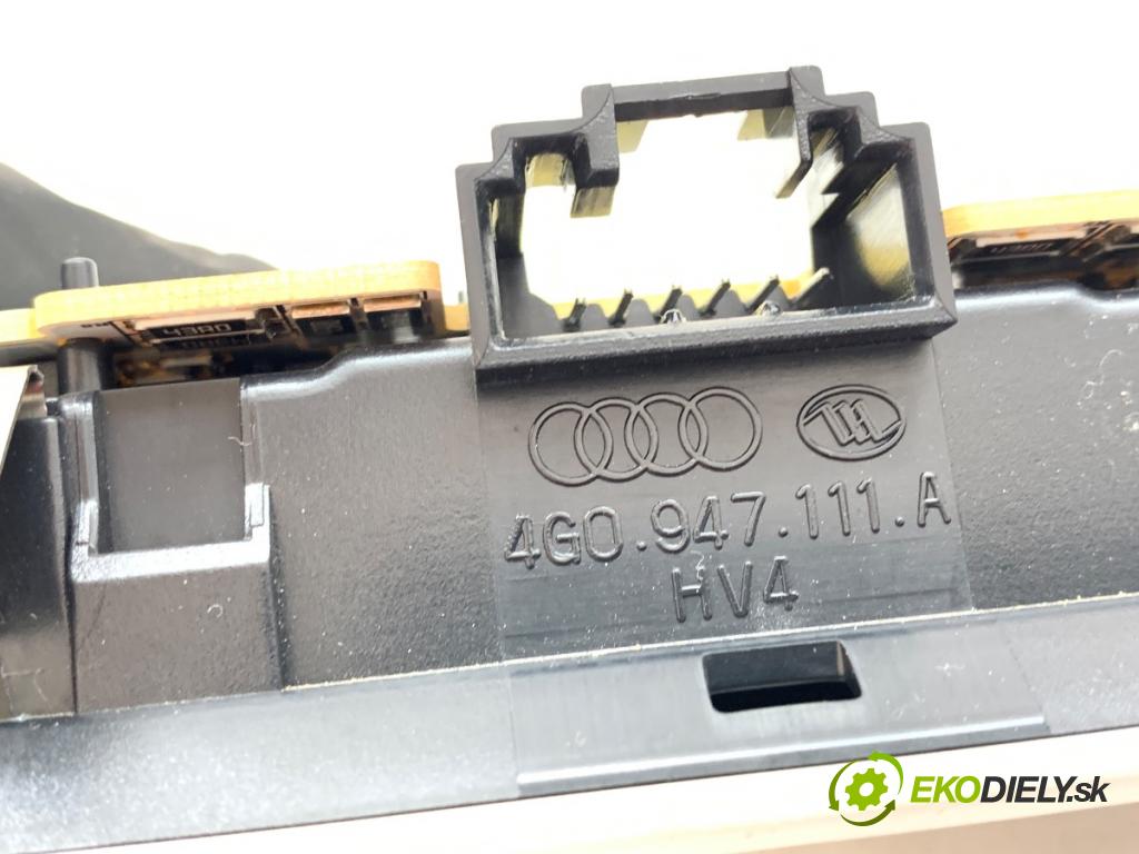AUDI A7 4G liftback 2016 245 kW 3.0 TFSI quattro 2995 Svetlo stropné 4G0947111A