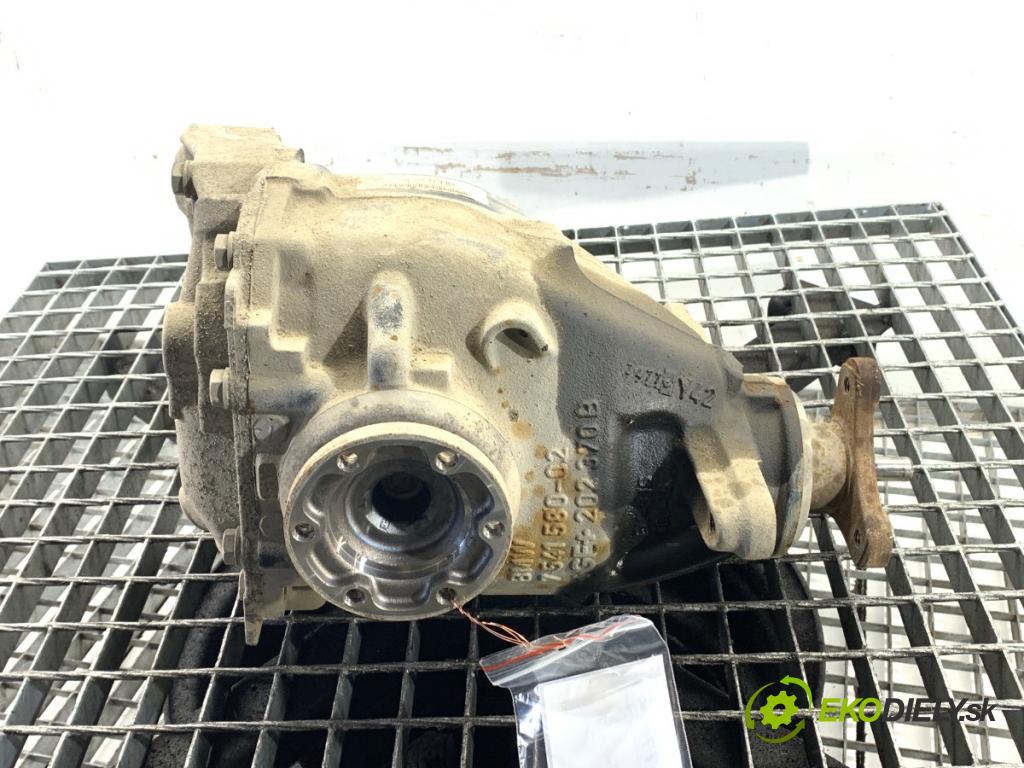 BMW E84 SUV 2013 180 kW xDrive 28 i 1997 Most diferenciál zadní část 7611129