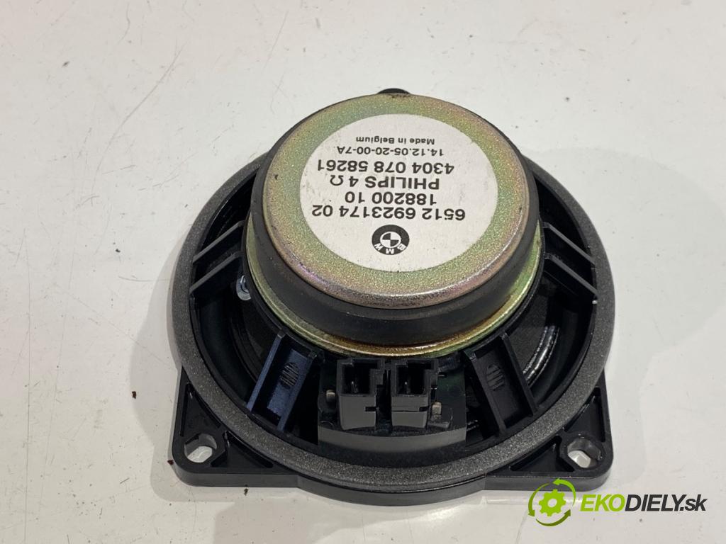 BMW E60 sedan 2005 160 kW 525 i 2996 reproduktory 6929100