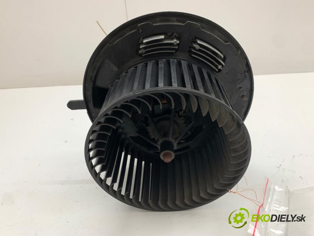 BMW E84 SUV 2013 180 kW xDrive 28 i 1997 ventilátor kúrenia 6933663