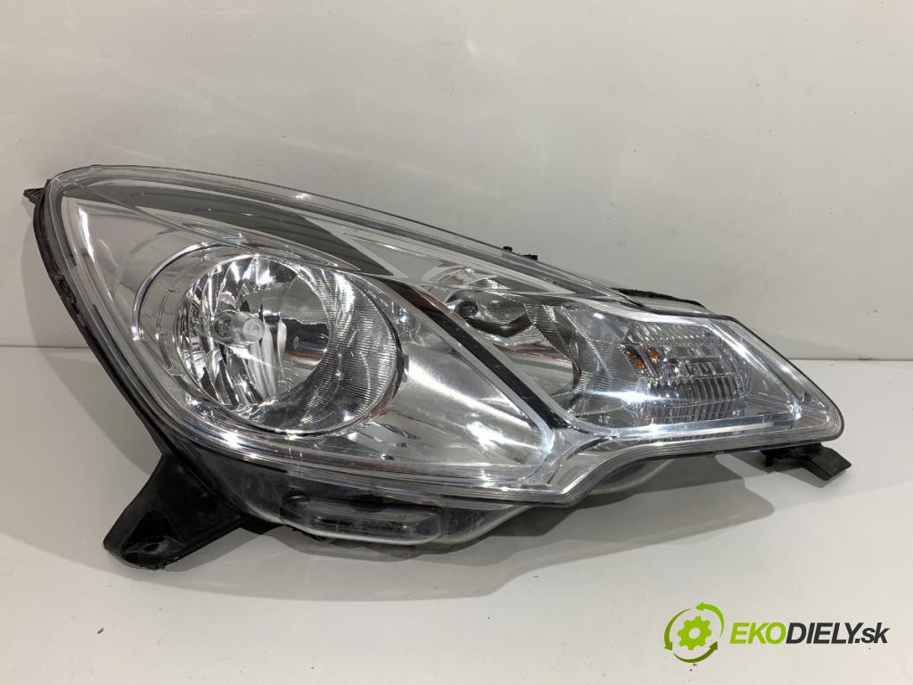 CITROEN C3 II liftback 2015 68 kW 1.6 HDi 1560 světlomet pravý přední část 