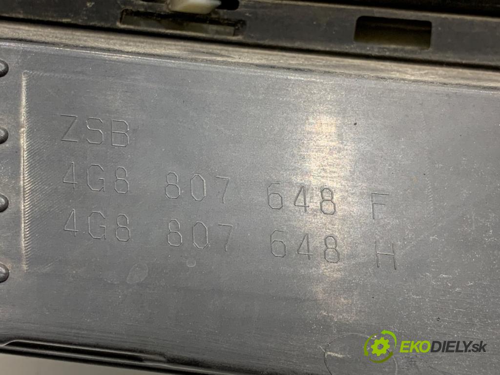 AUDI A7 4G liftback 2016 245 kW 3.0 TFSI quattro 2995 Mriežky nárazníka pravy predný S-LINE 4G8807648F