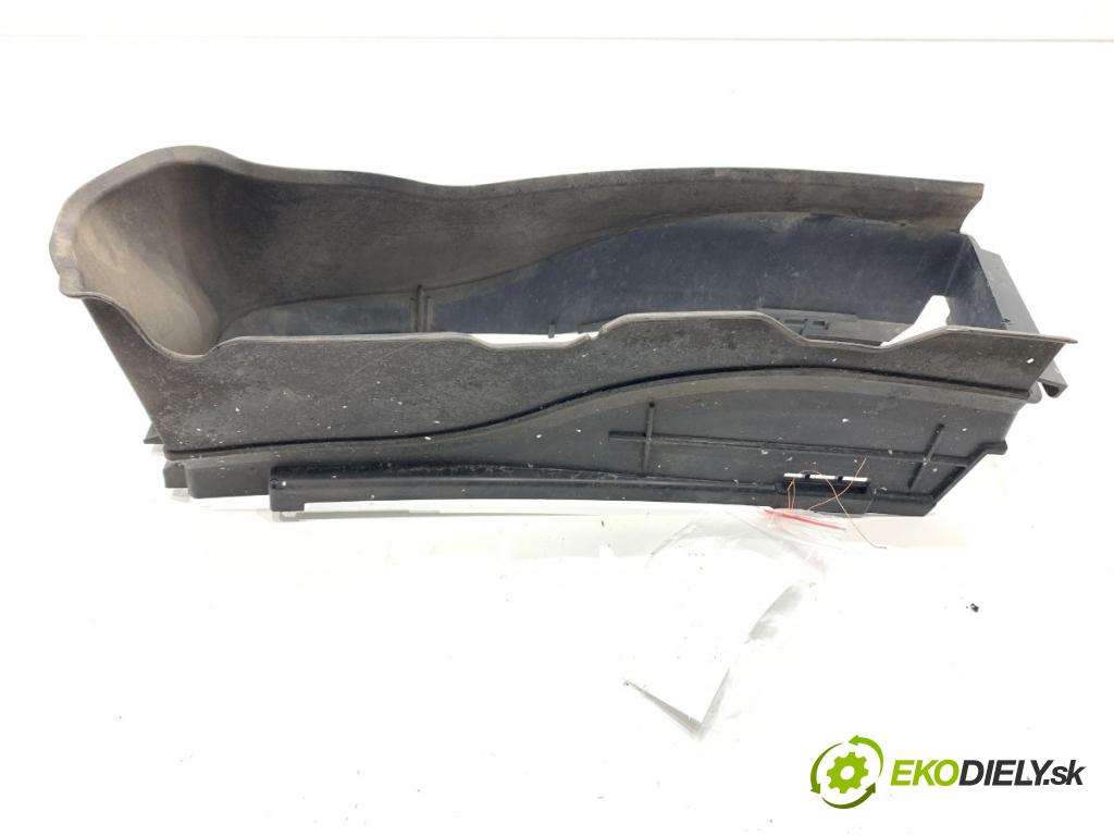 NISSAN MICRA K14 liftback 2017 66 kW 0.9 IG-T 898 Volant vzduchu 215795FA0A