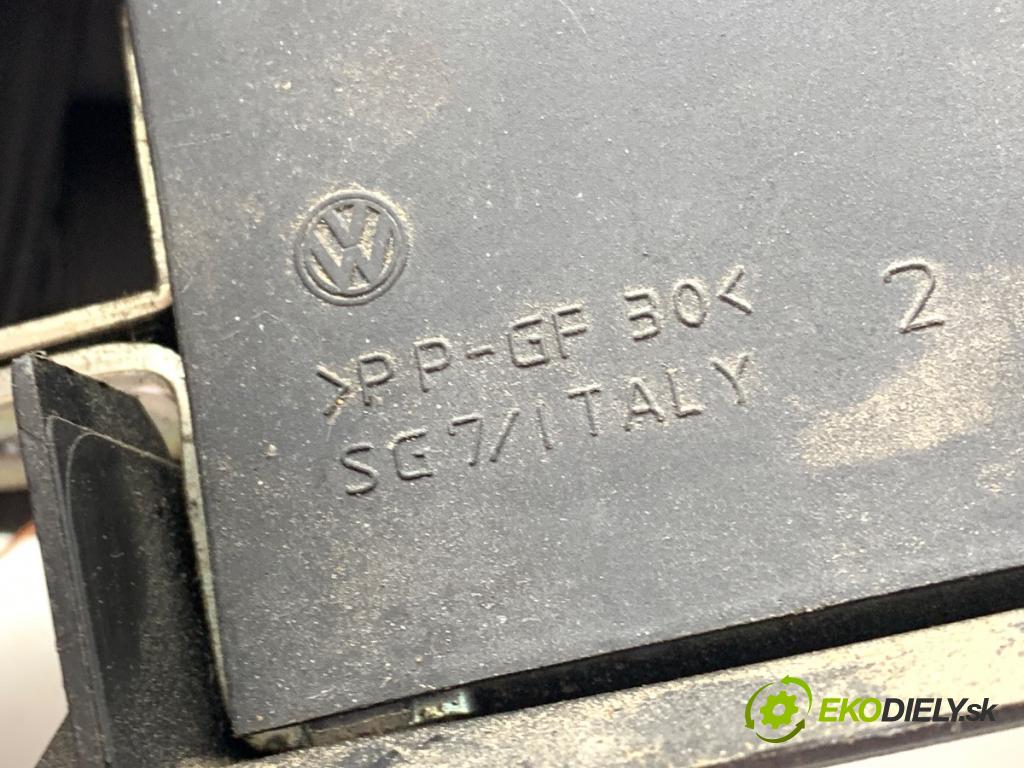 VW GOLF VI Kombi 2011 103 kW 2.0 TDI 1968 zámok dveří zadní část 5M0827505E