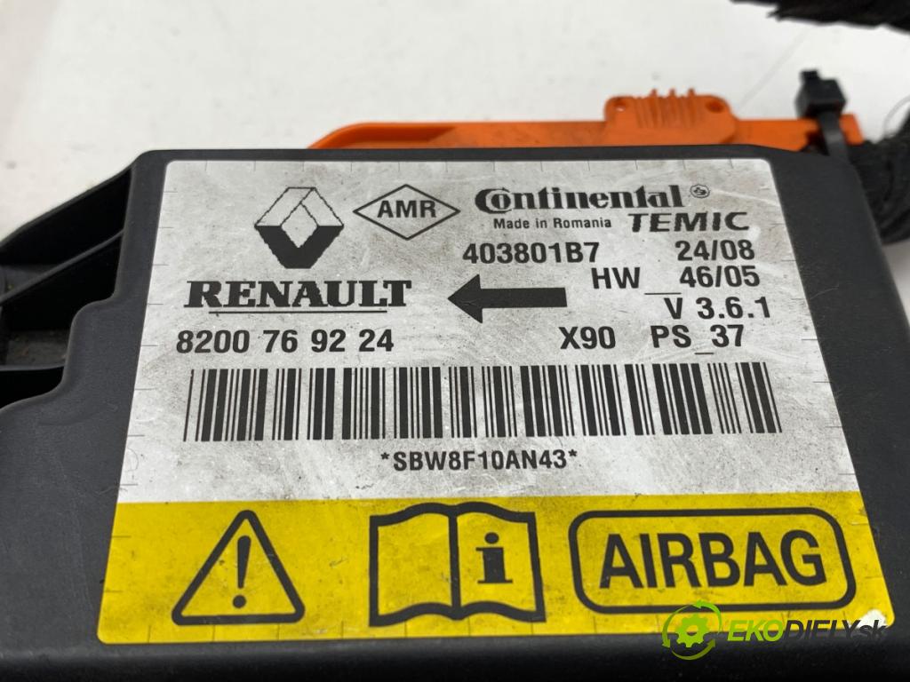DACIA SANDERO liftback 2008 55 kW 1.4 (B30C, BS0C, BS0A, BS0G, BS1F, BS0E) 1390 senzor airbag 8200769224 (Snímač)