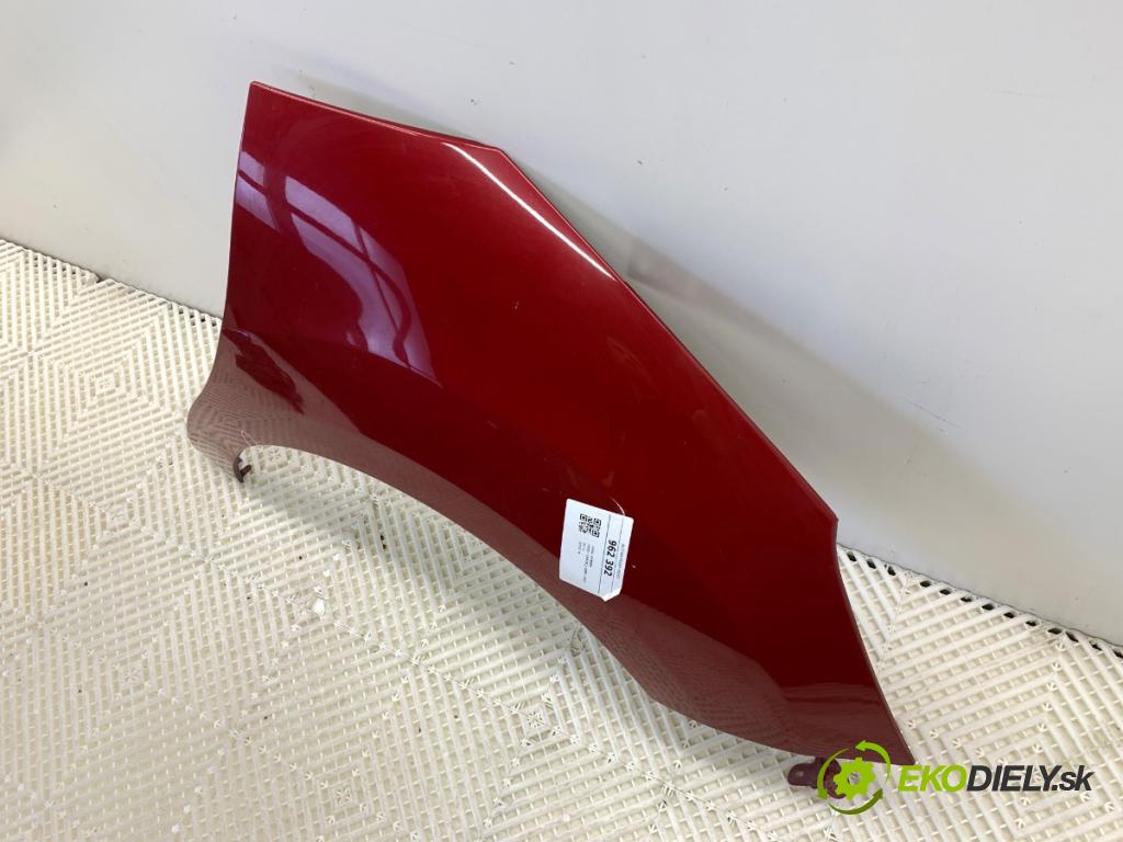 CITROEN C3 II liftback 2015 68 kW 1.6 HDi 1560 Blatník pravy predný