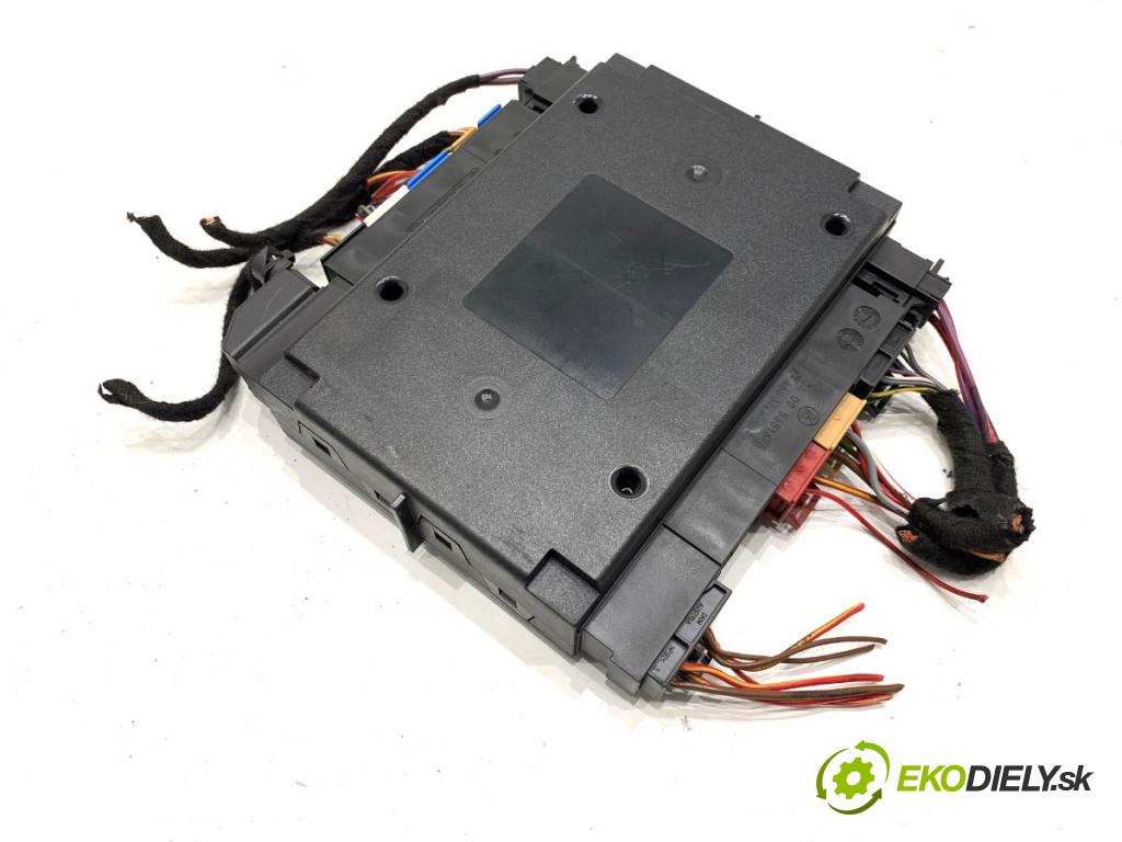 VW TOUAREG SUV 2004 230 kW 5.0 V10 TDI 4921 modul komfortu 7L6937049L (Komfortní modul)